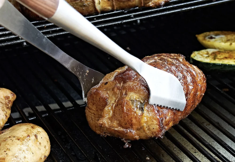 small barbecue grill